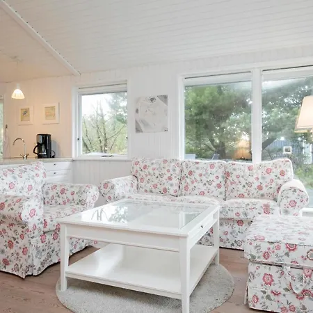 Holiday home Two-bedroom Holiday In *