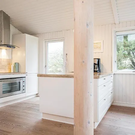 Two-bedroom Holiday In Hjorring