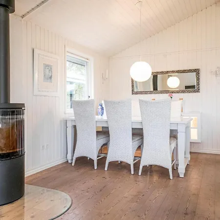 Two-bedroom Holiday In