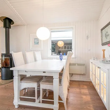 Two-bedroom Holiday In Holiday home Hjorring
