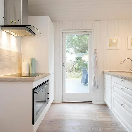 Two-bedroom Holiday In Hjorring